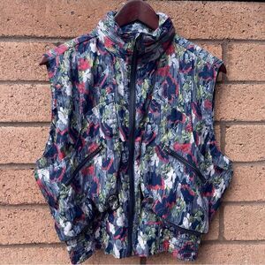 FP Movement Outdoor Vest SZ XS Nylon Off The Grid Supernova Printed W/Hood